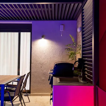 Elean Private Pool & Sea View * Νυδρί