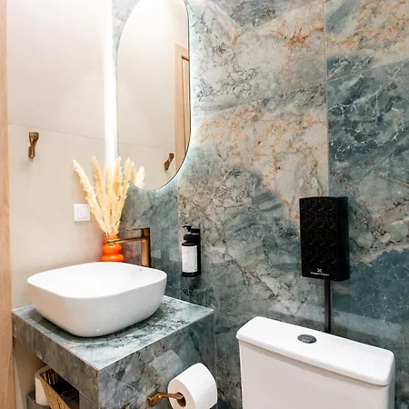 Elean Private Pool & Sea View Apartment Nydri (Lefkada)